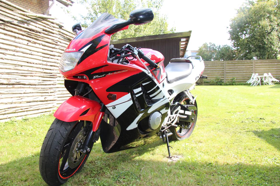 Honda CBR 600 F3 billede 3