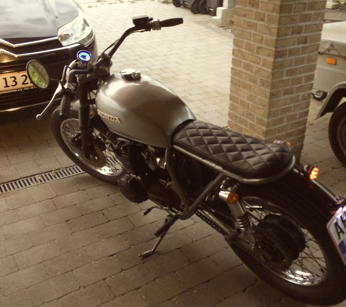 Honda CB400F - Cafe - Brat stilen billede 4