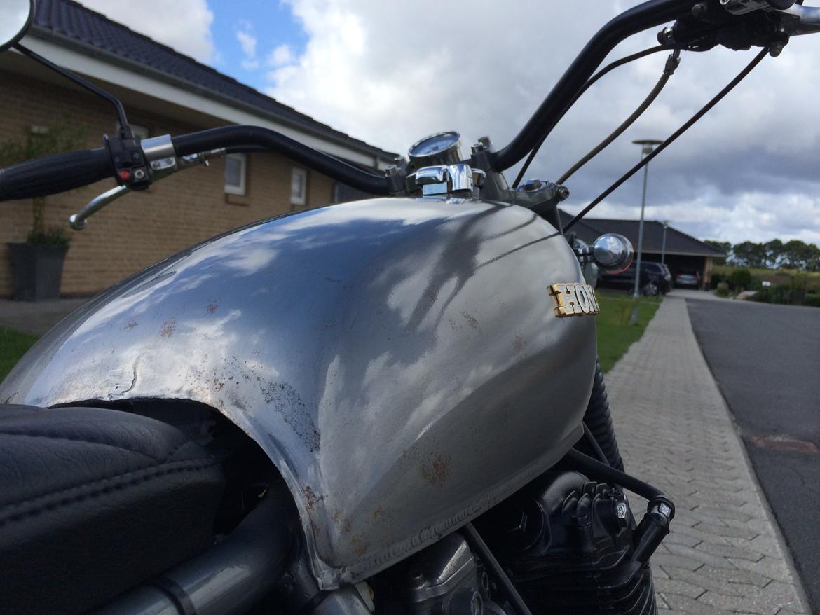 Honda CB400F - Cafe - Brat stilen billede 15