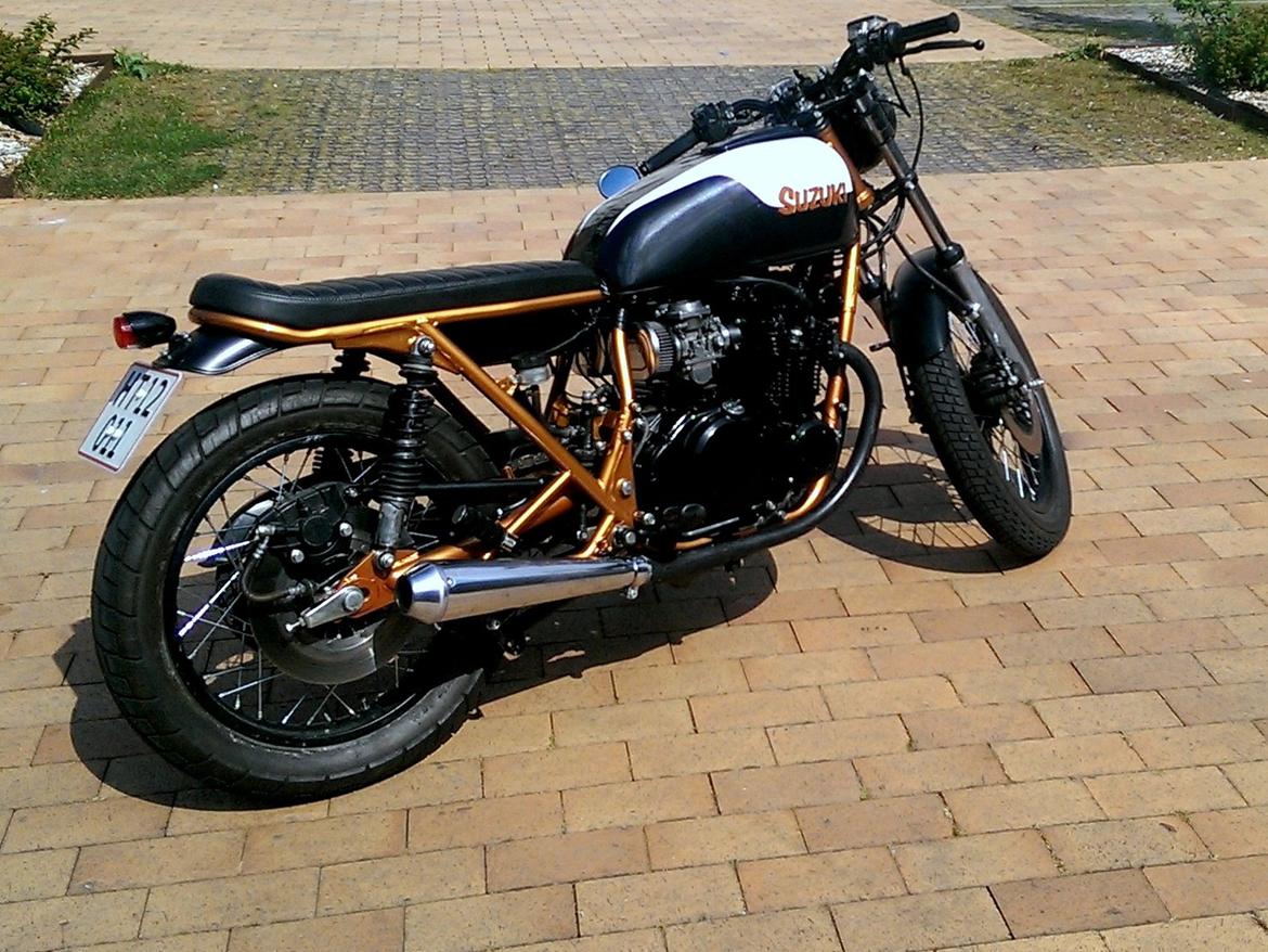 Suzuki GS 550 Street Tracker (cafe/brat) billede 10