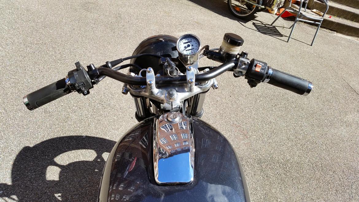 Suzuki GS 750 E !SOLGT! billede 3