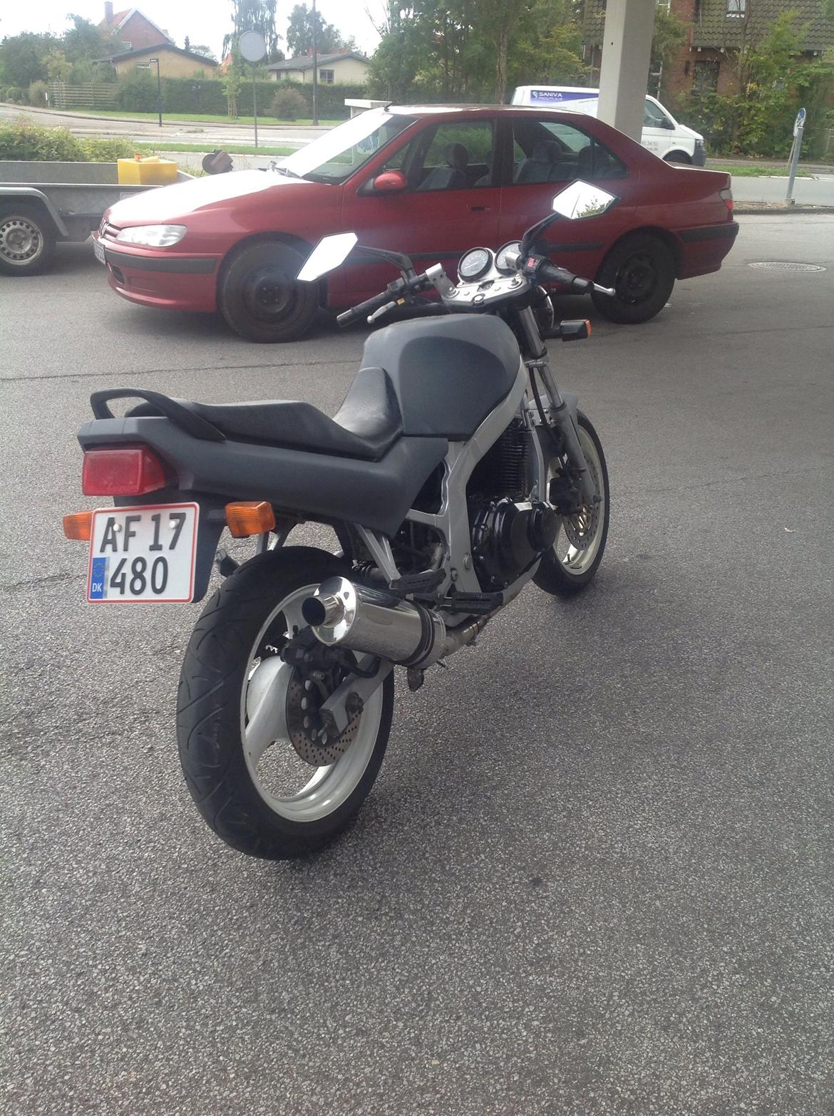 Suzuki GS 500E ( solgt ) billede 11