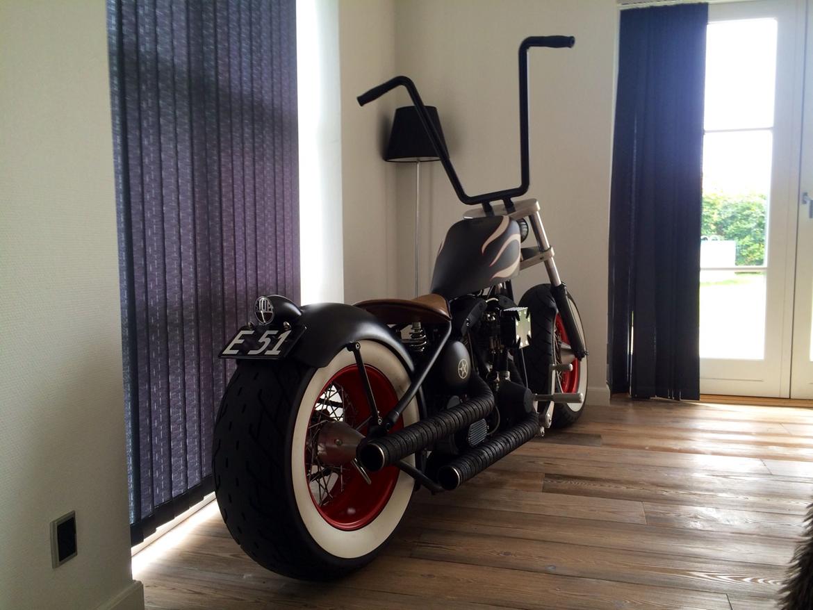 Harley Davidson FL billede 8