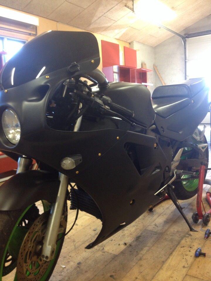 Kawasaki ZXR750 H1 / H2 billede 9