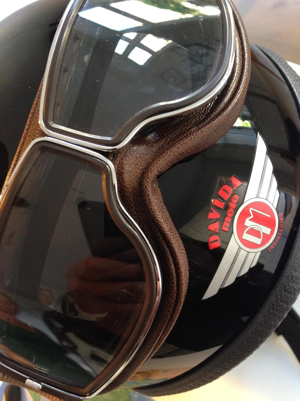 Triumph Bonneville T100 Black billede 12