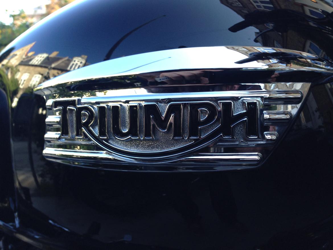 Triumph Bonneville T100 Black billede 4