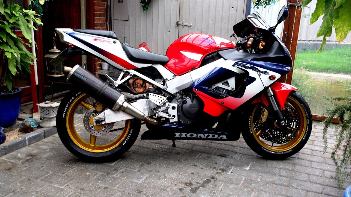 Honda CBR 929 RR Fireblade (SC 44) billede 1