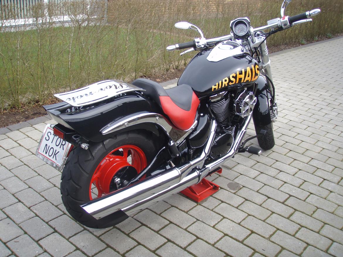 Suzuki M800 billede 4