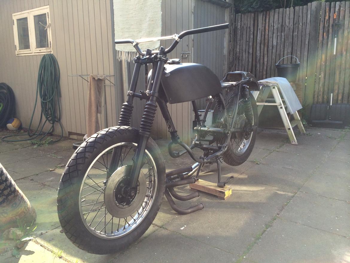 Honda CB400 Four Bobber billede 18