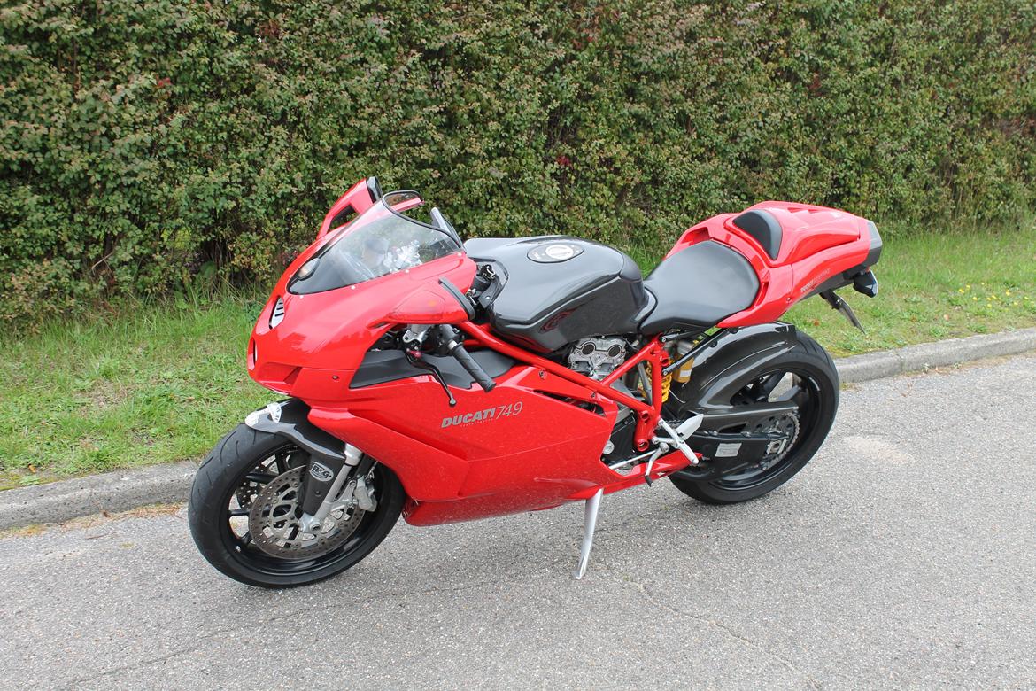 Ducati 749 billede 2