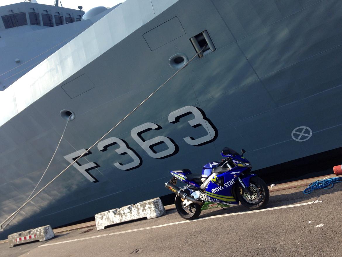 Honda CBR 954 RR (SC50) Fireblade *MOVISTAR* billede 14