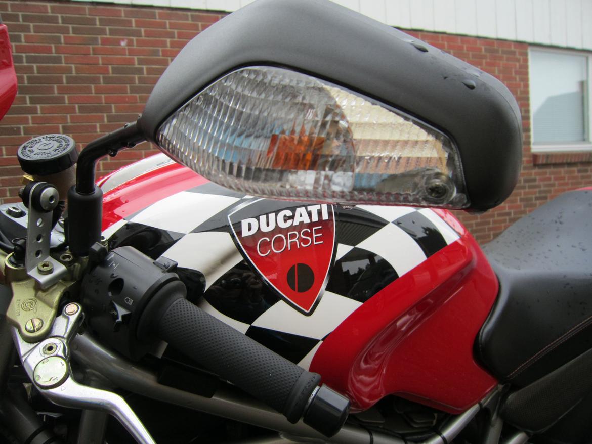 Ducati Monster M1000-S (SOLGT) billede 5