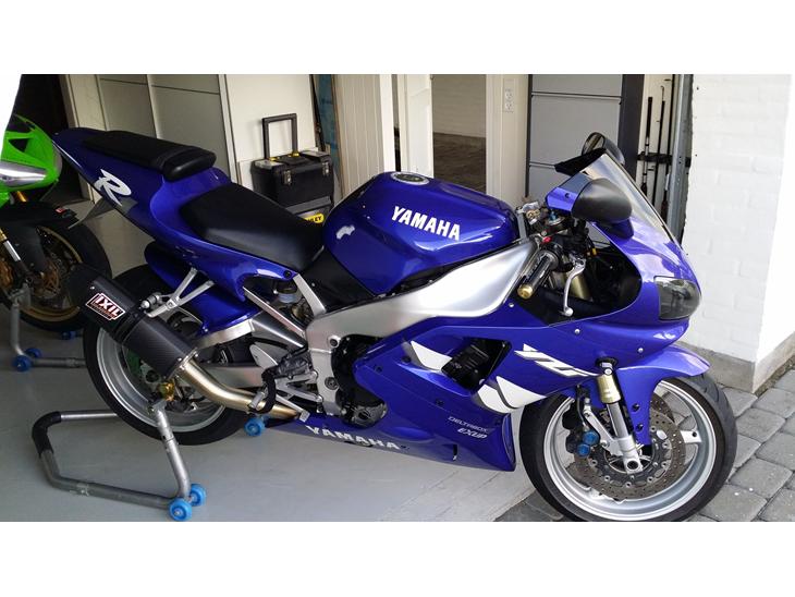 {{currentPhoto.altText}} billede {{currentPhoto.number}}