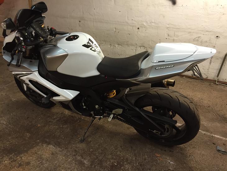 {{currentPhoto.altText}} billede {{currentPhoto.number}}