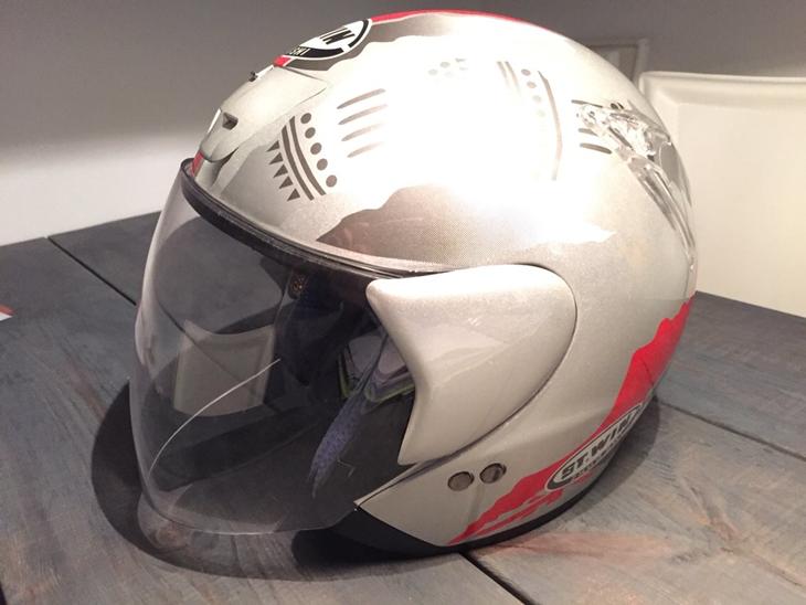 Ubrugt MC/scooter hjelm til salg! billede 0