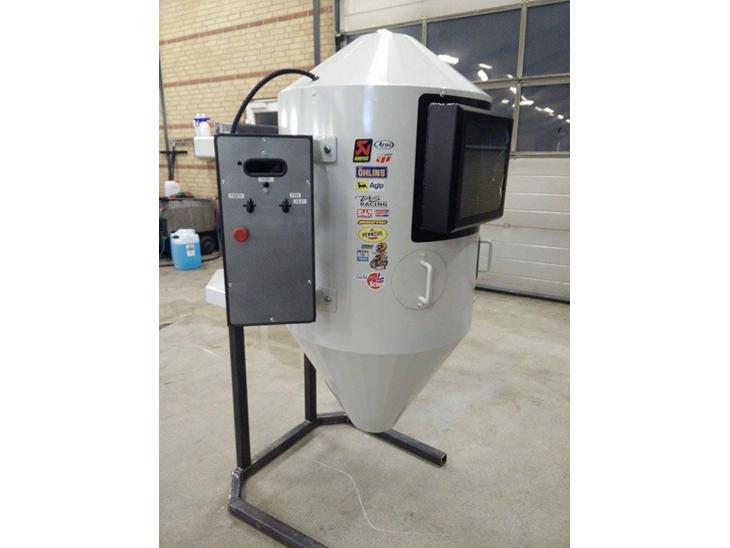 {{currentPhoto.altText}} billede {{currentPhoto.number}}