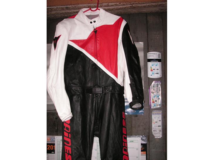 Dainese KLassisk Læderdragt! billede 0