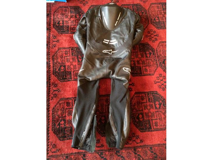 Alpinestars SP-1 OnePiece Læderdragt, rygskjold, støvler, hjelm, handsker billede 0