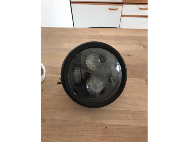 Ny Led forlygte 6 1/2" til bobber, cafe racer og andre billede 0