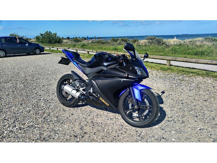 Yamaha YZF 125 R billede 0