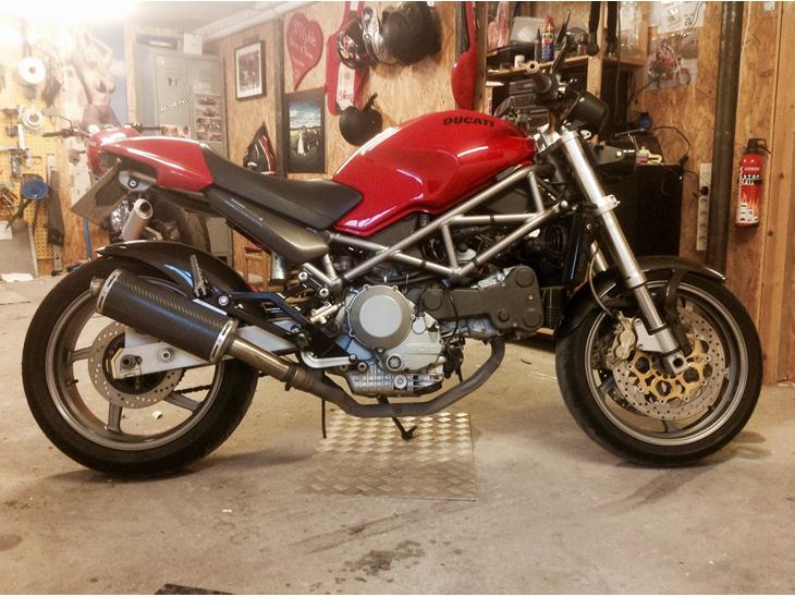 Ducati Monster 916 S4 billede 0