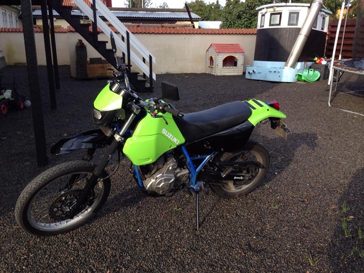 Suzuki DR 650 RE billede 0