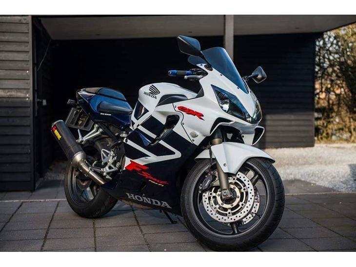 Honda CBR600F4i Sport billede 0
