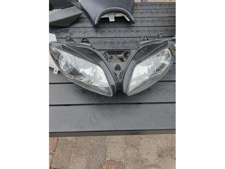 Yamaha r1 2002 forlygter billede 0