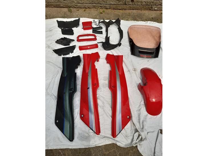 Honda VFR 750 F RC36 90-93, diverse kåbedele billede 0