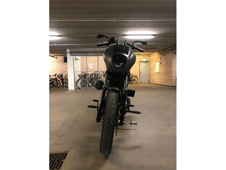 Harley Davidson FXR billede 0