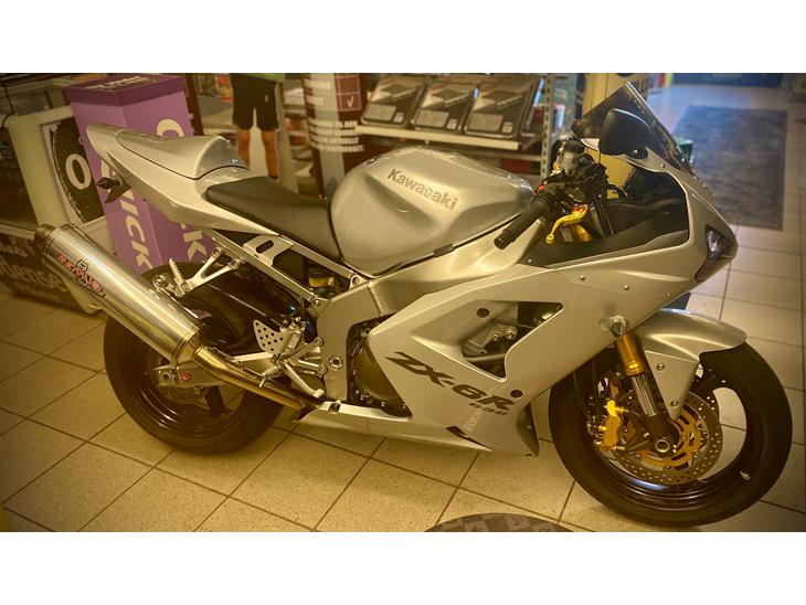 Kawasaki ZX6R 636 No Fear model billede 0