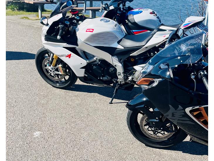 Aprilia RSV4 R Factory edition billede 0