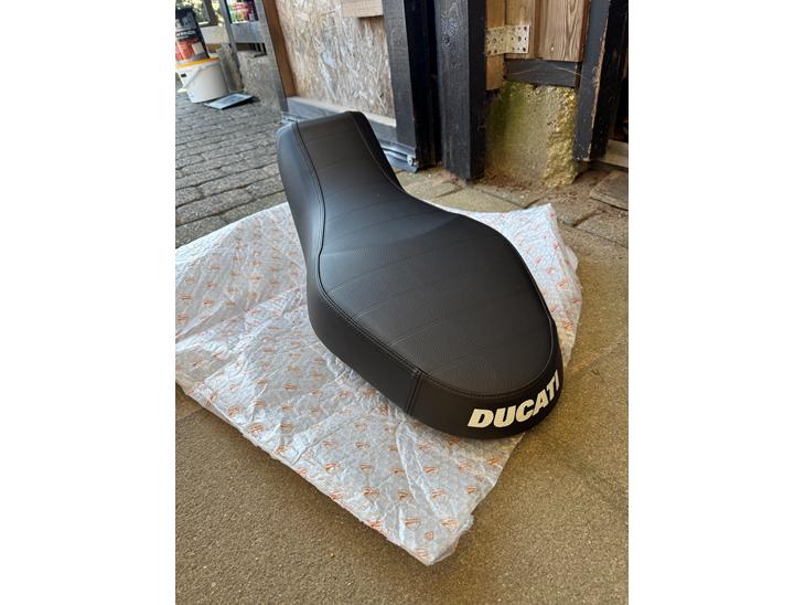 Ducati sæde billede 0