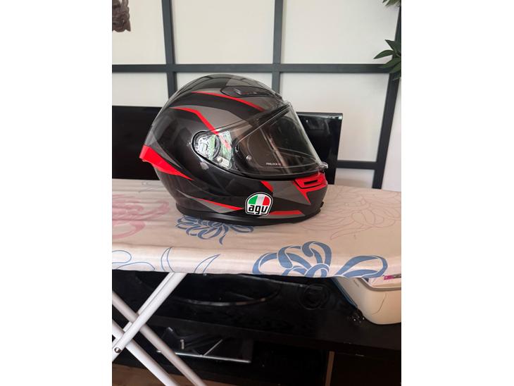Agv hjelm billede 0