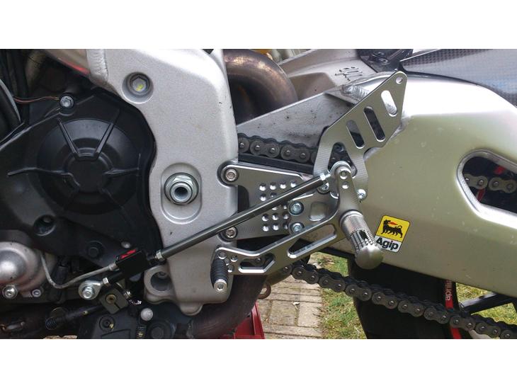 {{currentPhoto.altText}} billede {{currentPhoto.number}}