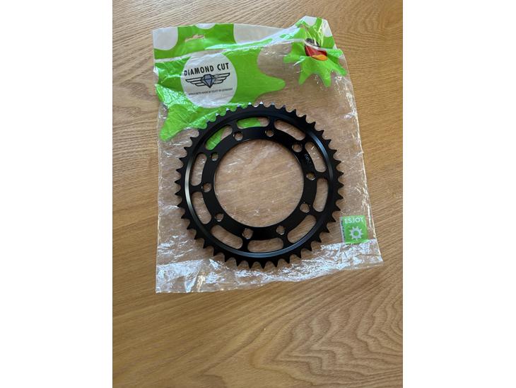 {{currentPhoto.altText}} billede {{currentPhoto.number}}