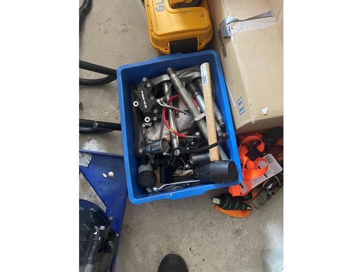 {{currentPhoto.altText}} billede {{currentPhoto.number}}