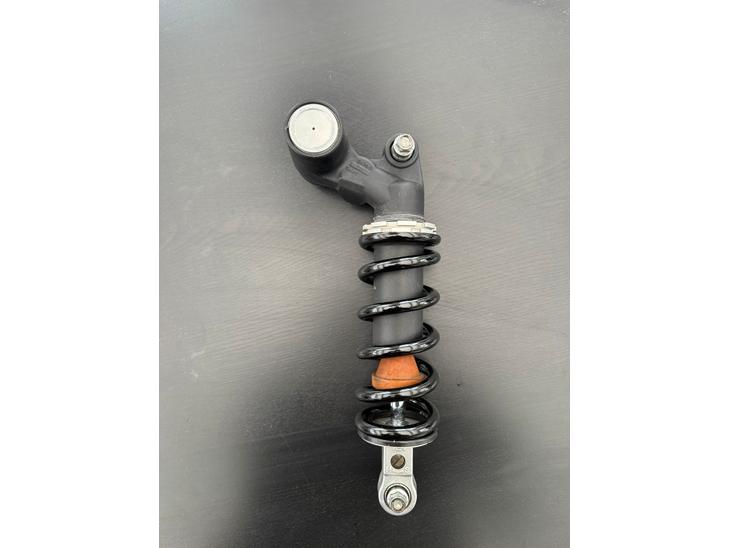 {{currentPhoto.altText}} billede {{currentPhoto.number}}