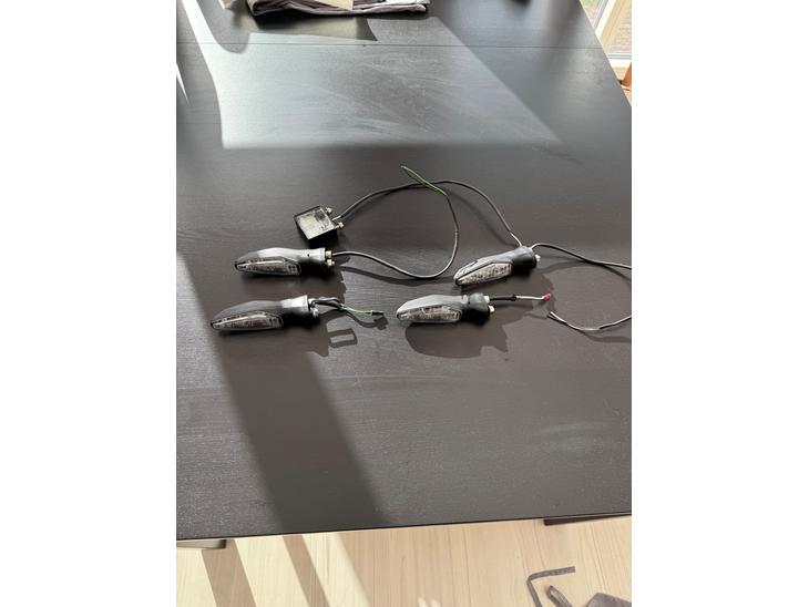 {{currentPhoto.altText}} billede {{currentPhoto.number}}