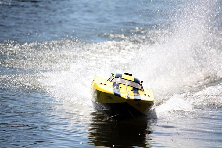 No mercy powerboat action billeder. billede 6
