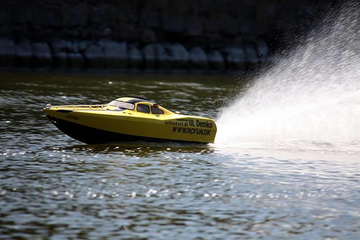 No mercy powerboat action billeder. billede 10