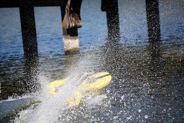 No mercy powerboat action billeder. billede 21