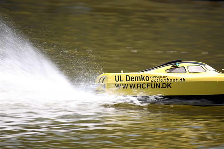 No mercy powerboat action billeder. billede 23