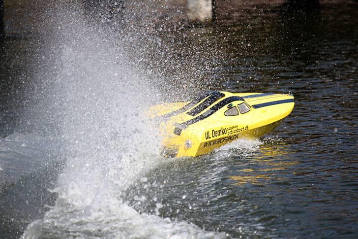 No mercy powerboat action billeder. billede 25