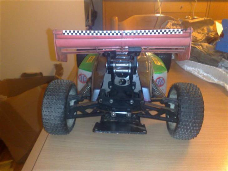 {{currentPhoto.altText}} billede {{currentPhoto.number}}