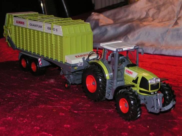 Et lille udvalg af mine model traktore - Claas Atles 936 med Claas quantum snittervogn billede 7