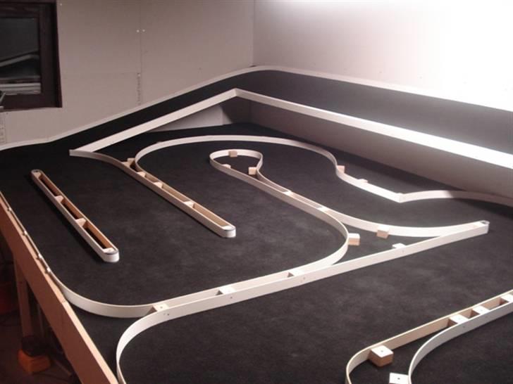 Mini-z Bane billede 1