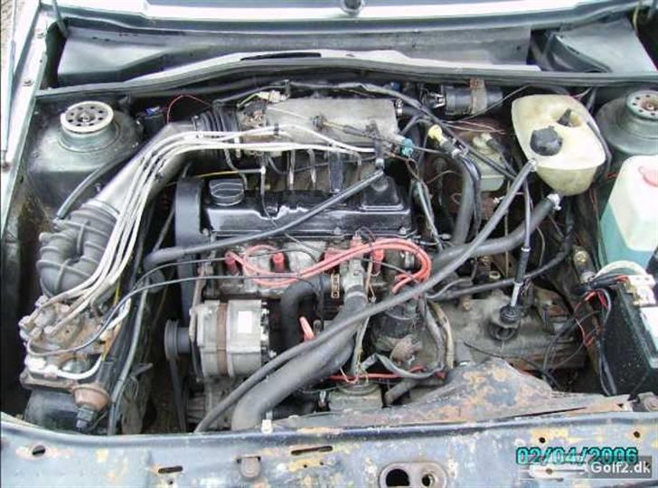 Mine 1:1 biler  - Min første bil en golf 2 gti 8v med skarp knast og banan manifold billede 2