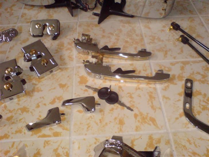 Mine 1:1 biler  - Noget af mit krom og guld gejl billede 79