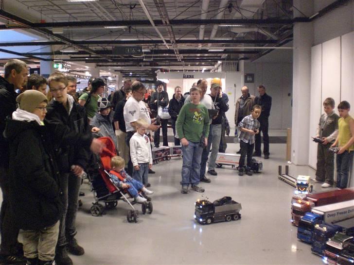 RC-Truckteam stand i Biler i Bella billede 35